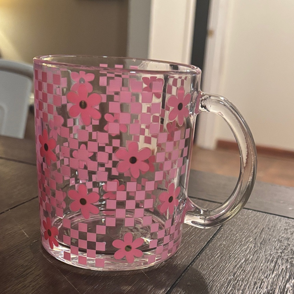 Pink Floral Checkered Glass Mug